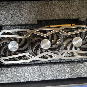 이엠텍 지포스 RTX 3090 BLACK EDITION