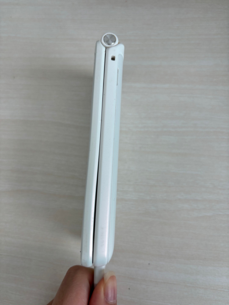 갤럭시 폴더2 한소희 폰 판매합니다(스마트 폴더폰) 이미지