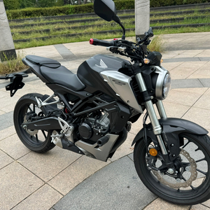 혼다 cb125r 21년형 abs 무꿍무슬립 판매합니다