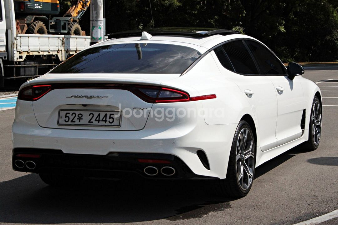 스팅어 무사고 실내외관 상태최상 전국최저가--1