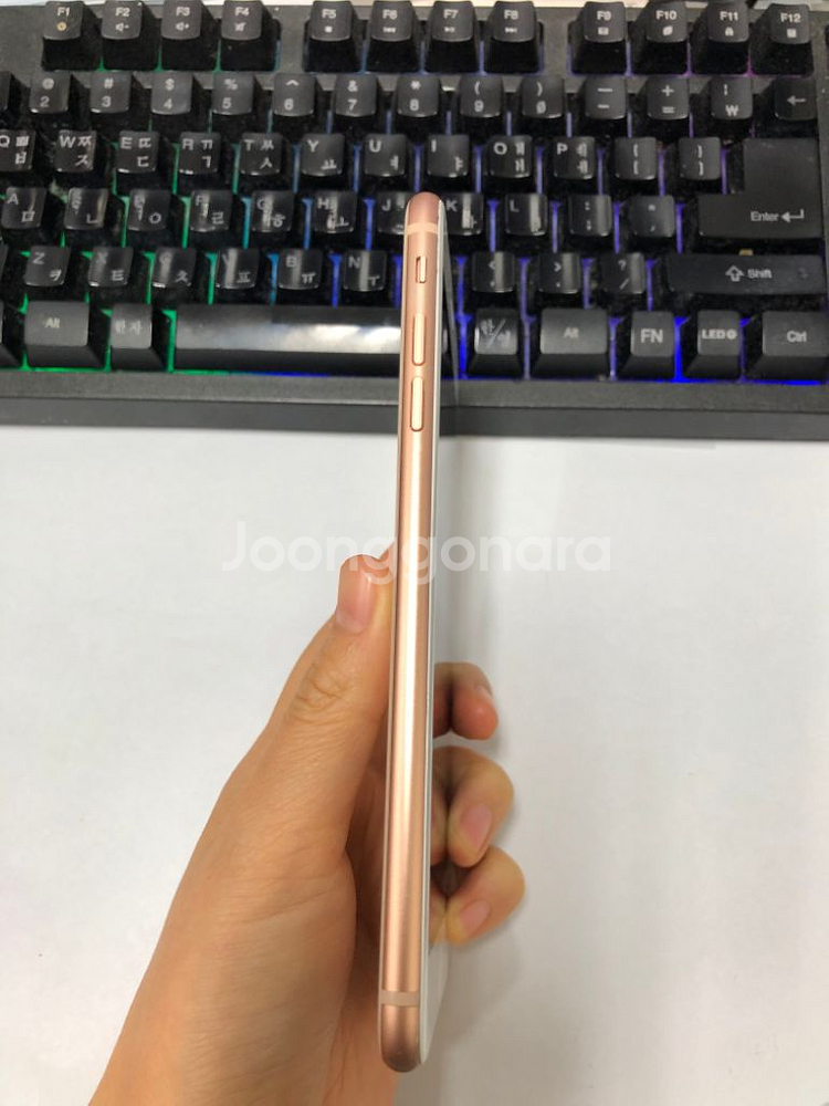 아이폰8플러스 로즈골드 A급 64GB 배터리성능100%--4