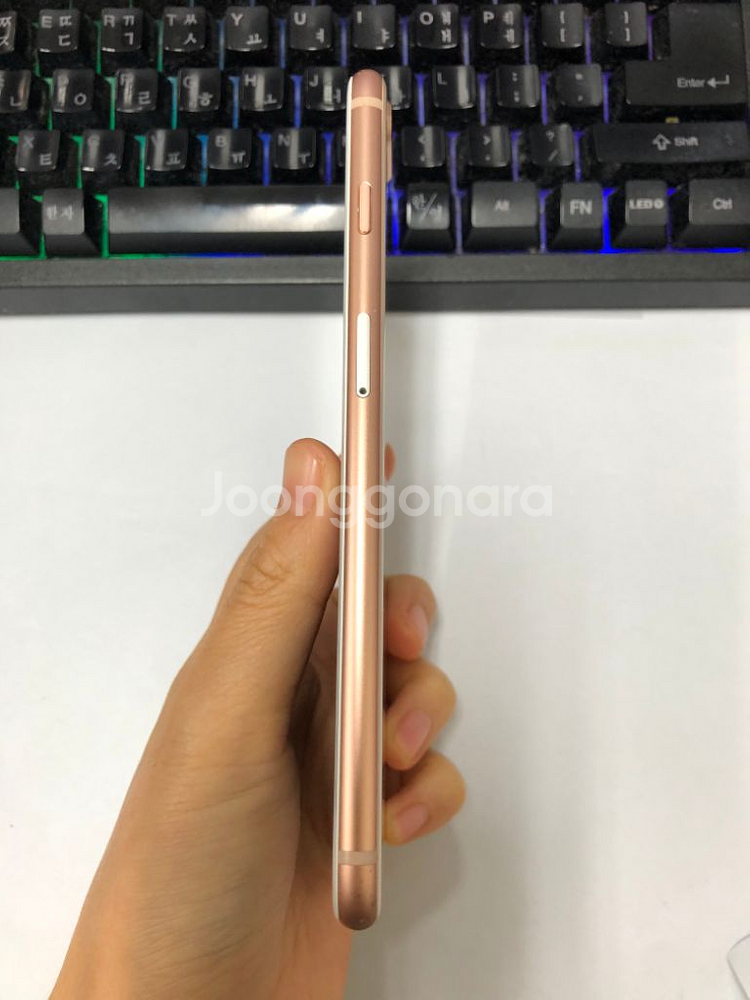 아이폰8플러스 로즈골드 A급 64GB 배터리성능100%--5