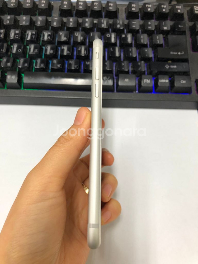 아이폰7 실버 AA급 128GB 배터리성능100%--4
