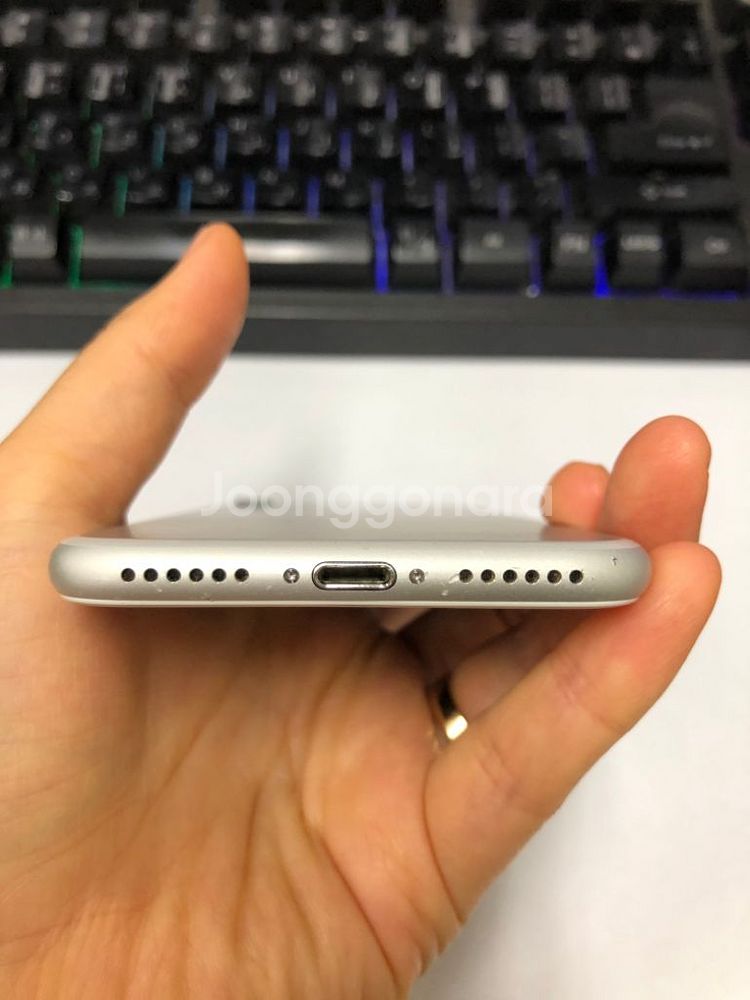 아이폰7 실버 AA급 128GB 배터리성능100%--6
