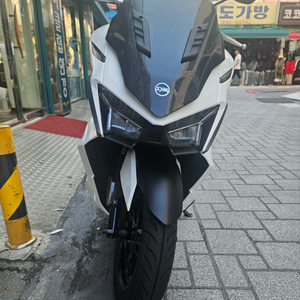 sym vsx125 ABS 2022년식 스쿠터 신차급