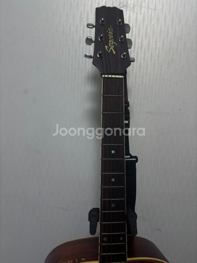 세고비아 어쿠스틱 기타 급처 합니다--3