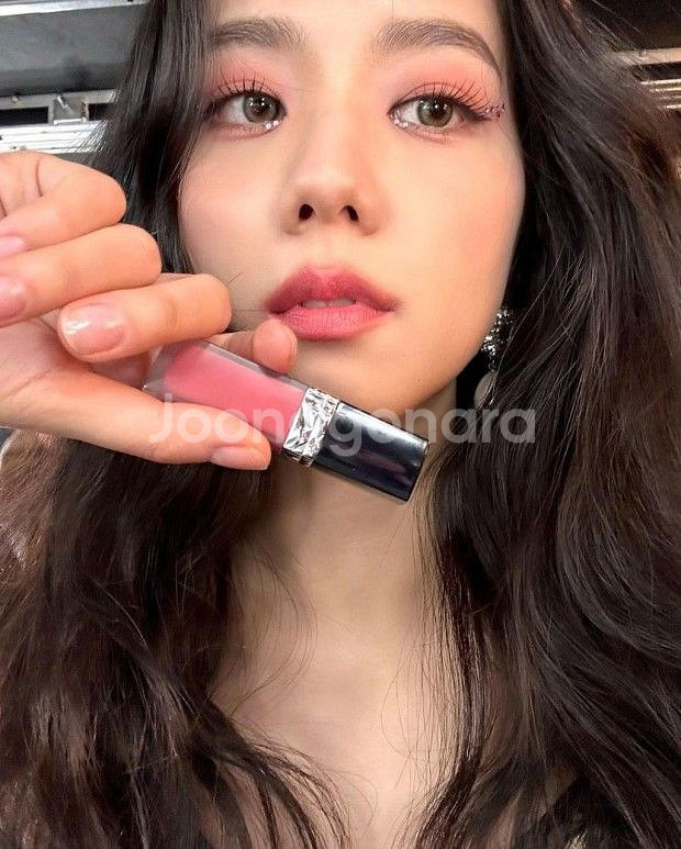 새제품)디올 포에버 리퀴드 458 포에버 파리(지수립)--1