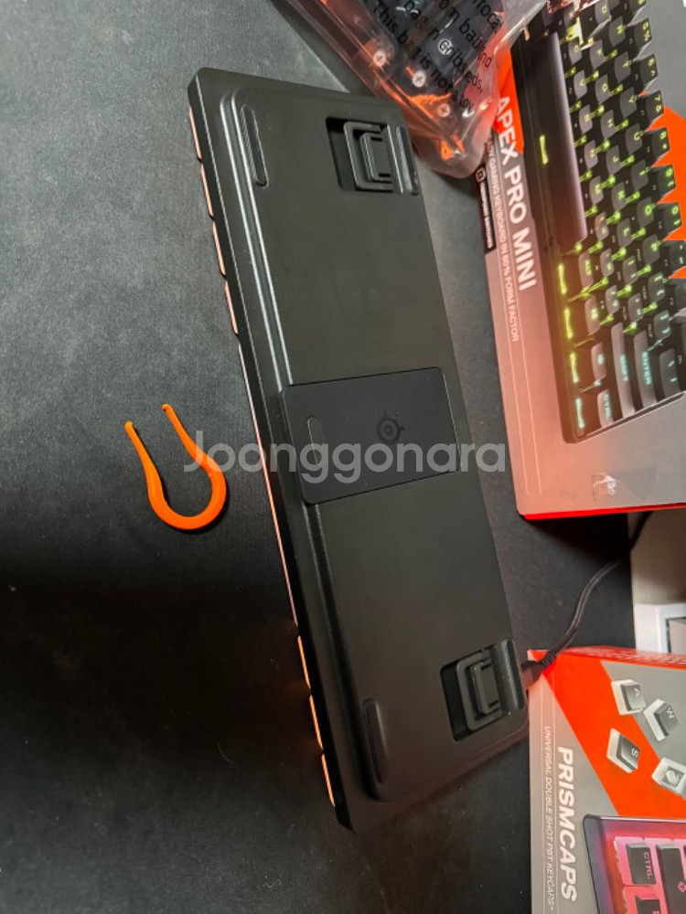apex pro mini--1
