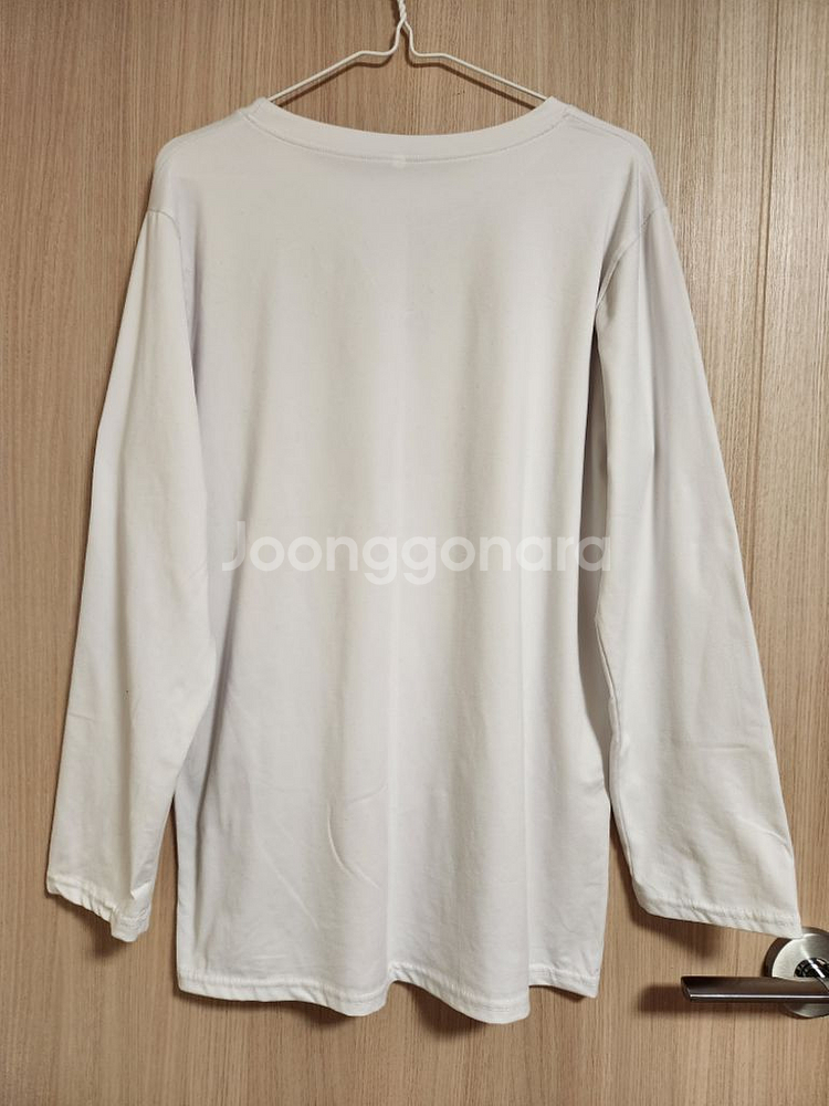 흰색 긴팔기본티셔츠 100--5
