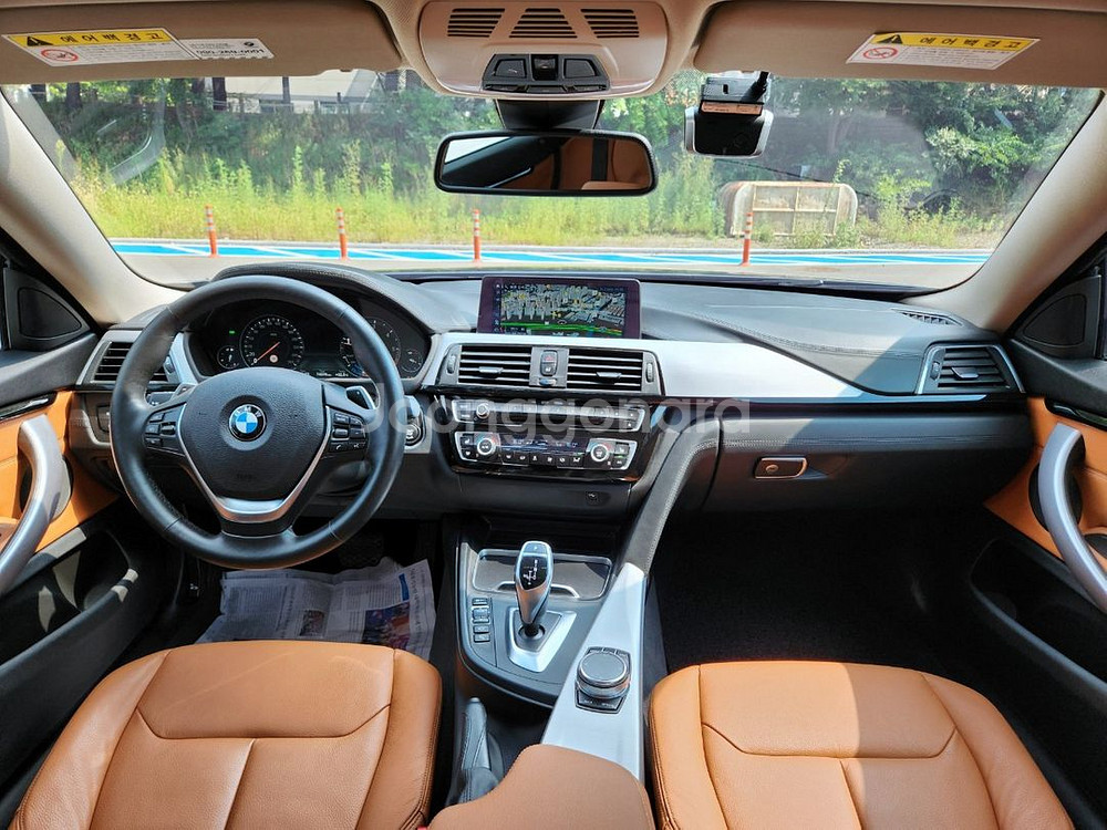 4시리즈 420d 럭셔리 완전무사고 실내외관 상태최상--4