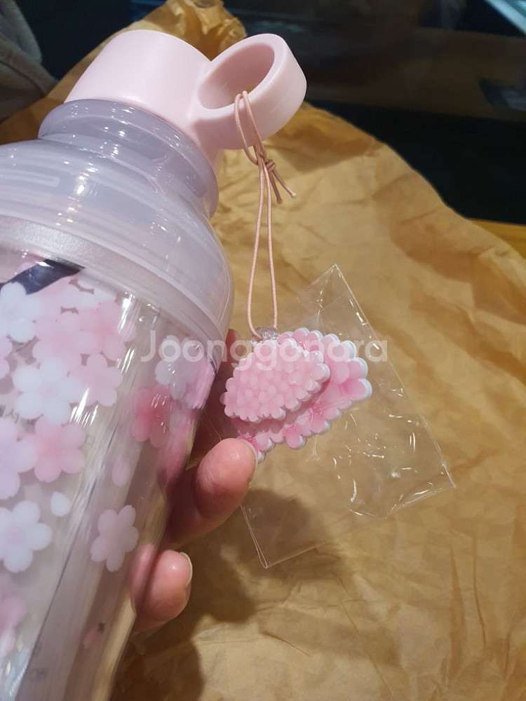 스타벅스 19 체리블라썸 led 레나 워터보틀--2