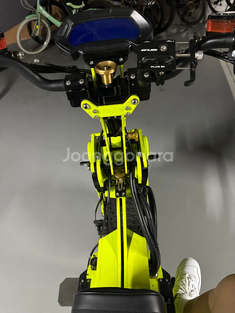 위페드 다크슈퍼콤포 판매합니다 72V 80A 연두색--4