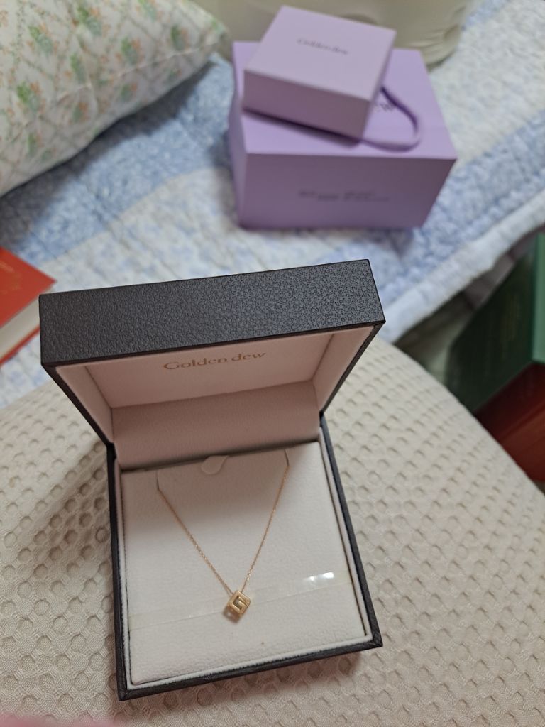 골든듀 지디큐브 목걸이 | 중고나라 - 안심되는 중고거래