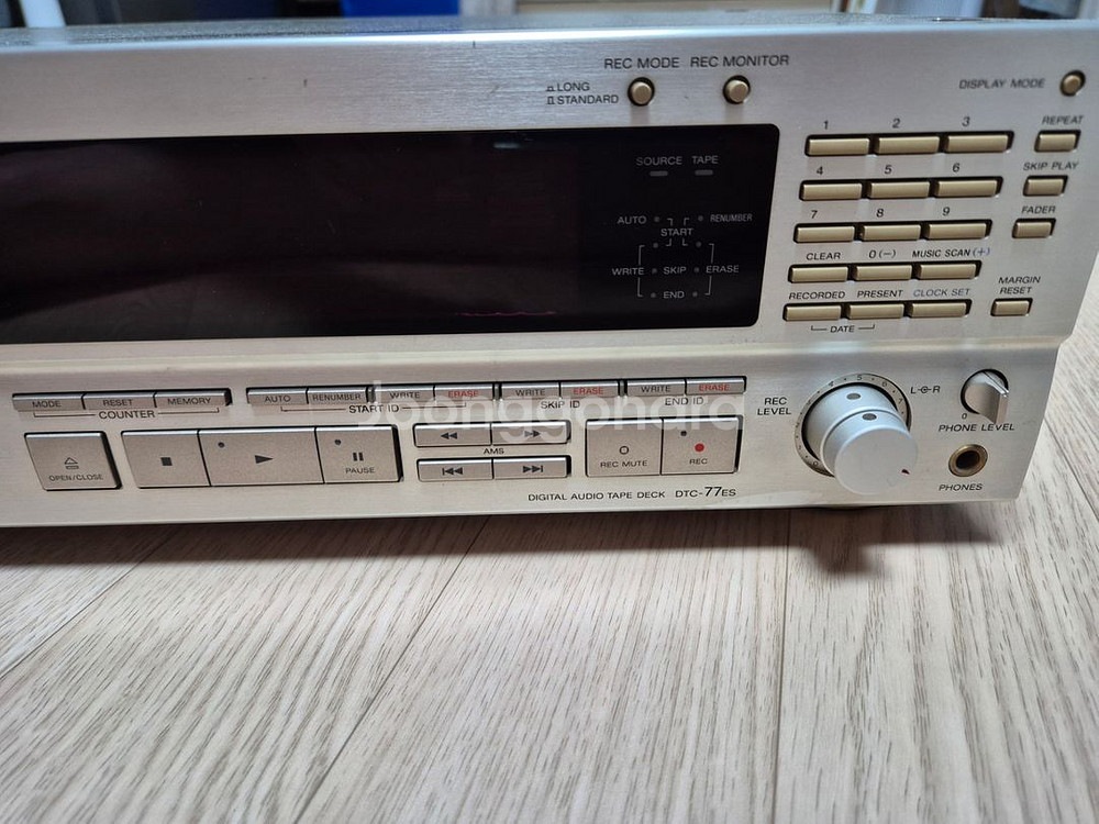소니 Sony DAT DTC-77ES 판매--2