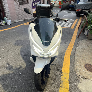 20년식 pcx125 판매합니다