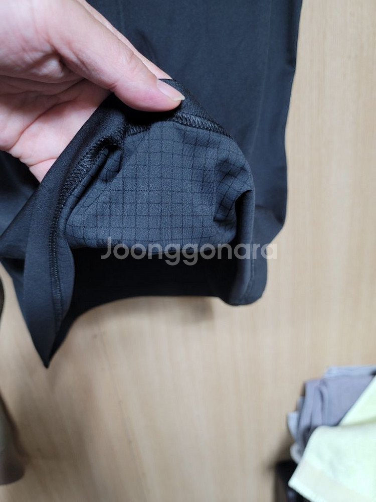 푸마 기능성반팔티 100--5