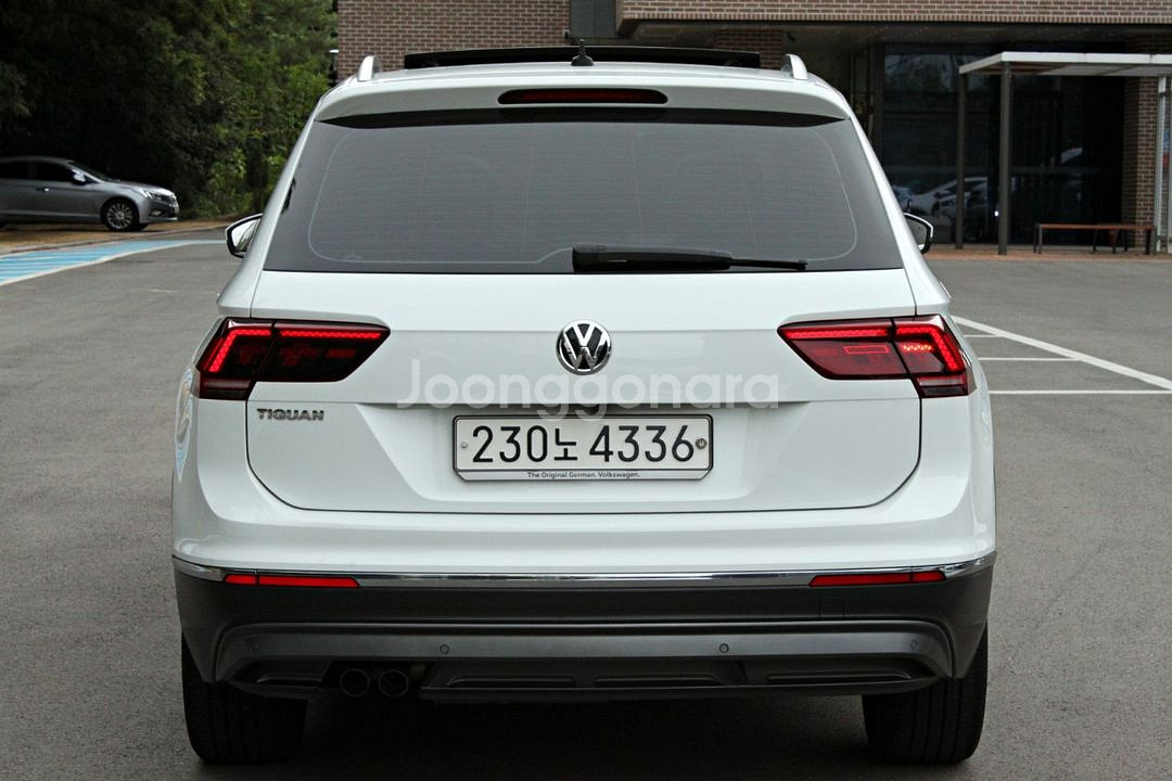 티구안 2세대 완전무사고 실내외관 상태최상 전국최저가--3