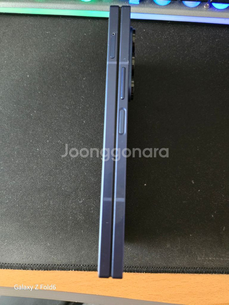 삼성 Z Fold6 512기가 네이비칼라 판매 중--3
