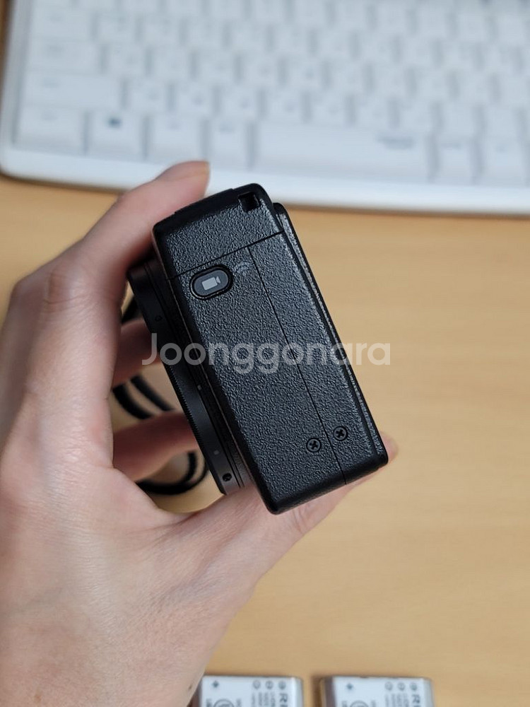 리코 GR3 블랙 + SD 64gr + 배터리 2개--7