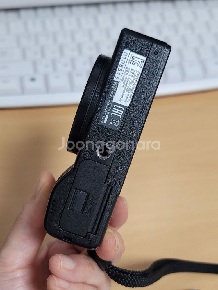 리코 GR3 블랙 + SD 64gr + 배터리 2개--6