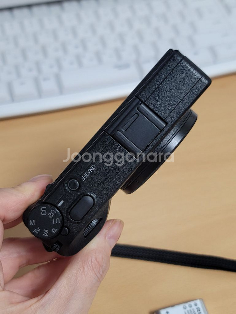 리코 GR3 블랙 + SD 64gr + 배터리 2개--5