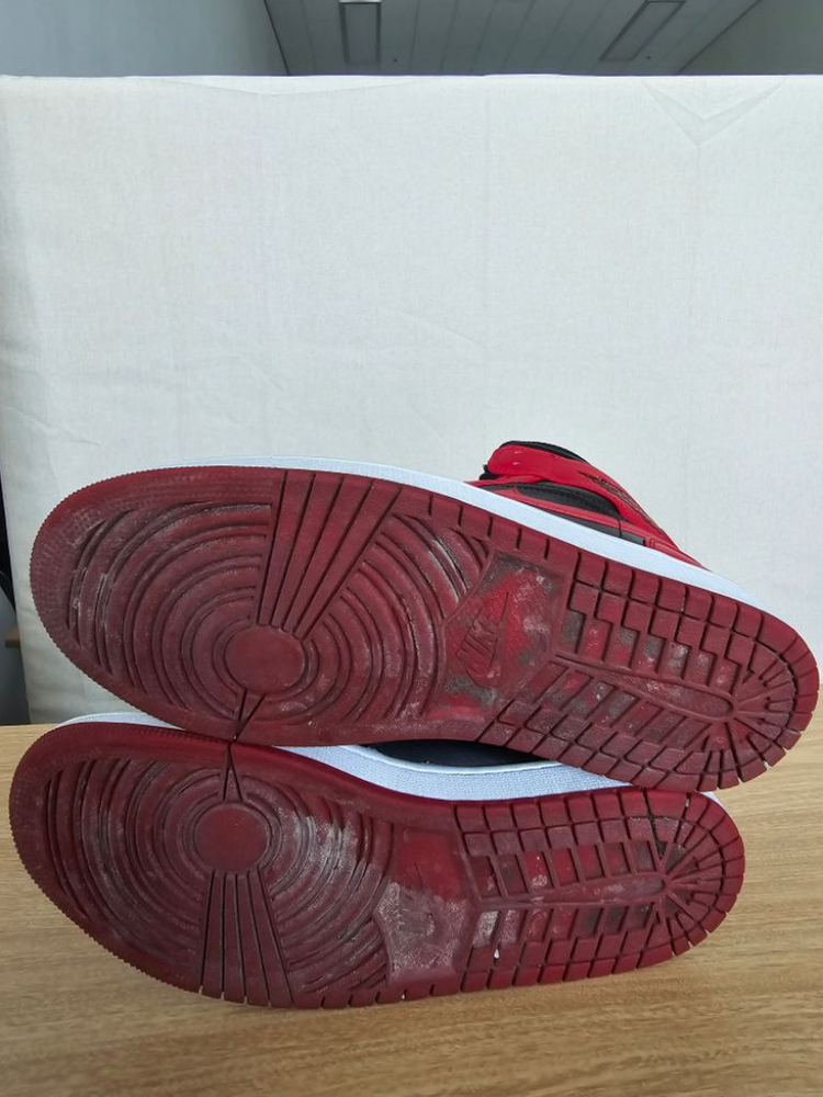 조던1 미드 이미지