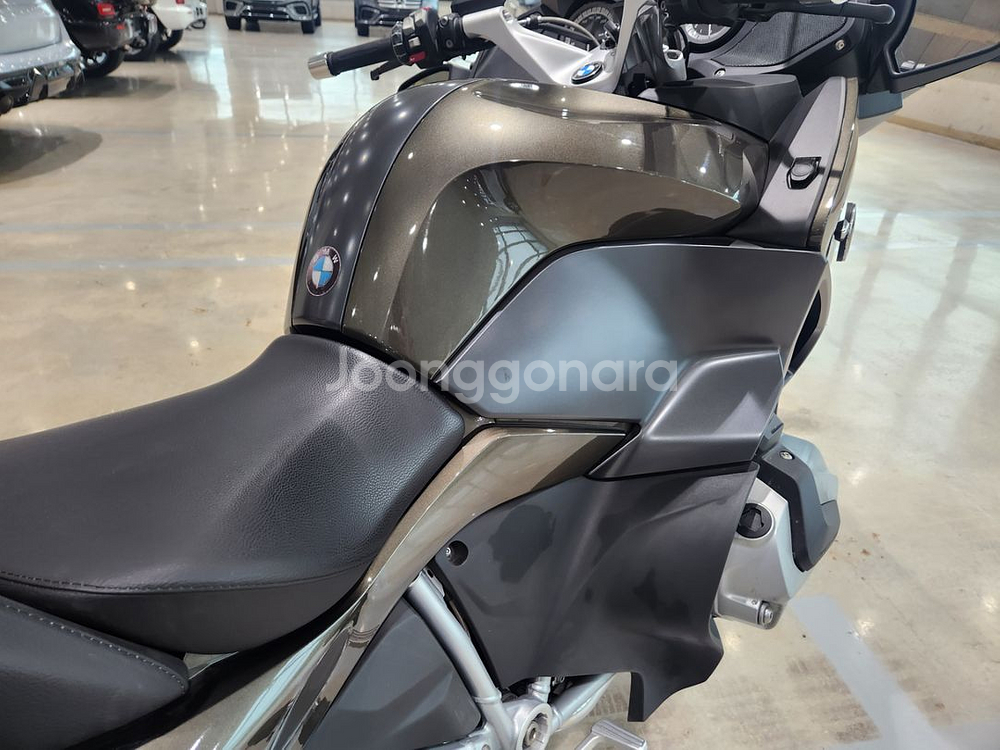 bmw r1250rt 20년식 팝니다.--4