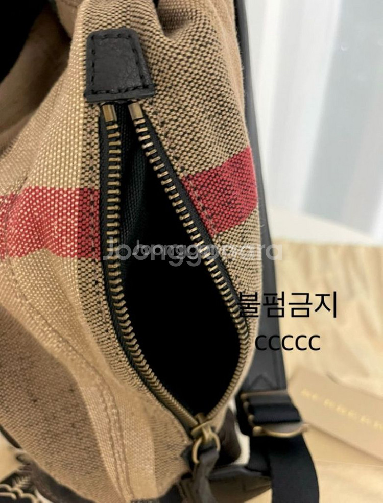 버버리 백팩 (새상품 급)--6