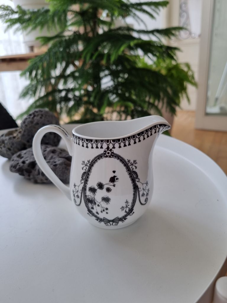 jug miss blackbirdy 새상품/small