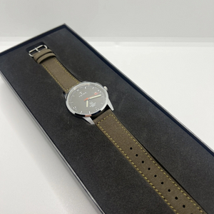 [새상품/선물] Triwa 손목시계 39mm