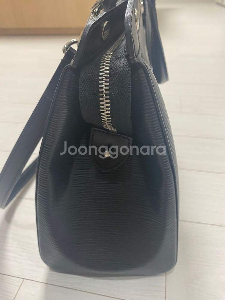 루이비통 브레아에삐 판매합니다--3