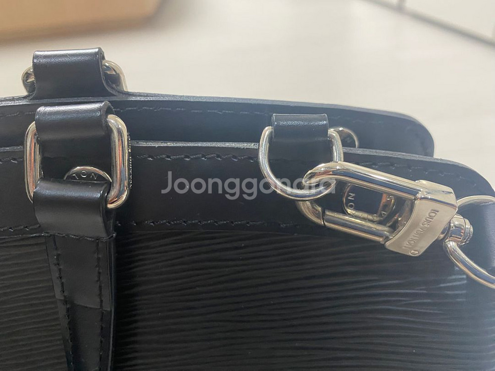루이비통 브레아에삐 판매합니다--2