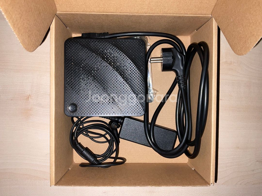 MSI Cubi N 4000 미니PC--4