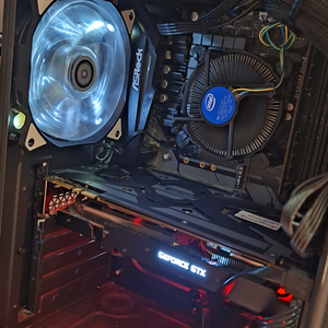 게이밍 개인 컴퓨터 I7 8700 GTX1080TI