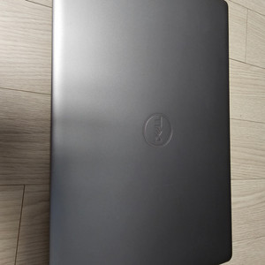 Dell 모바일 워크스테이션 Precision 7550