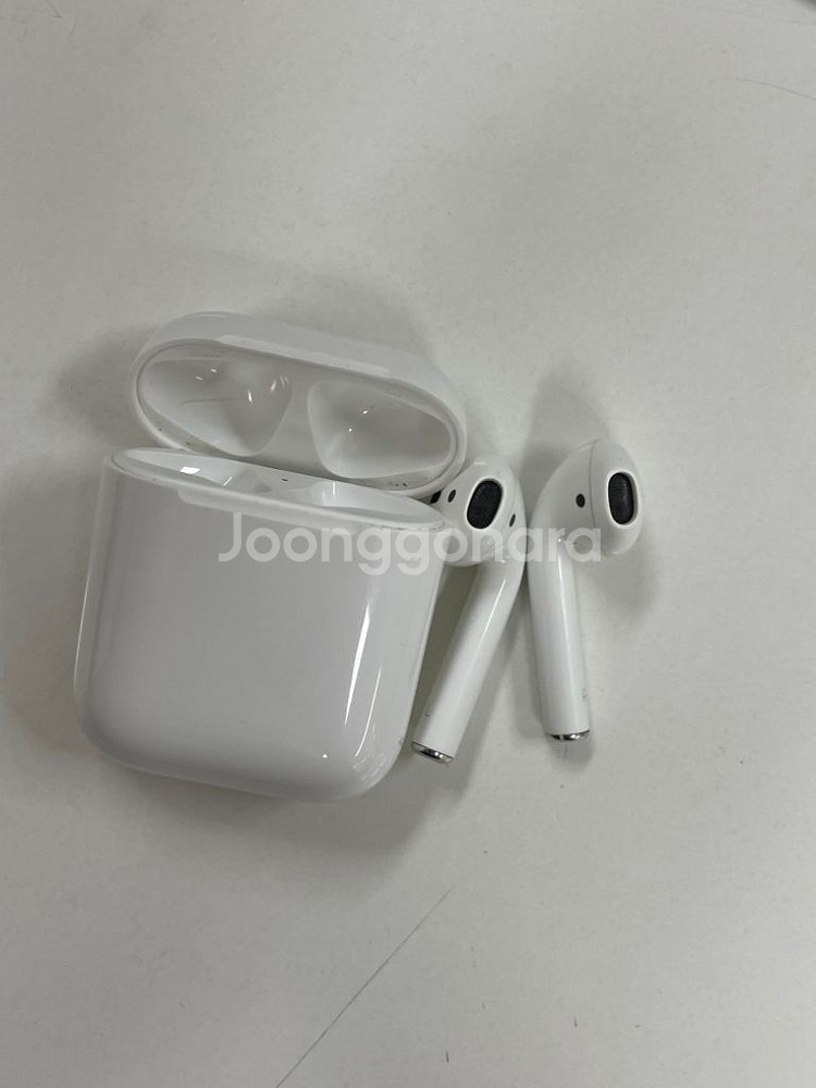 에어팟 2세대--1