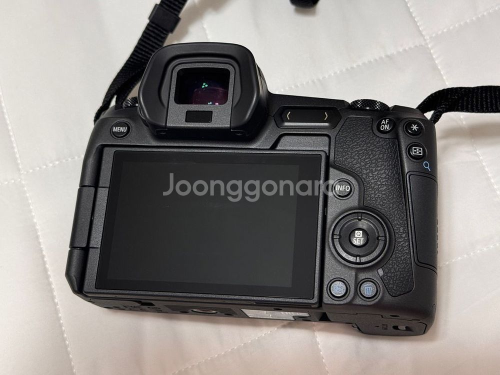 EOS R바디 + RF24-105 f4 렌즈 판매--1