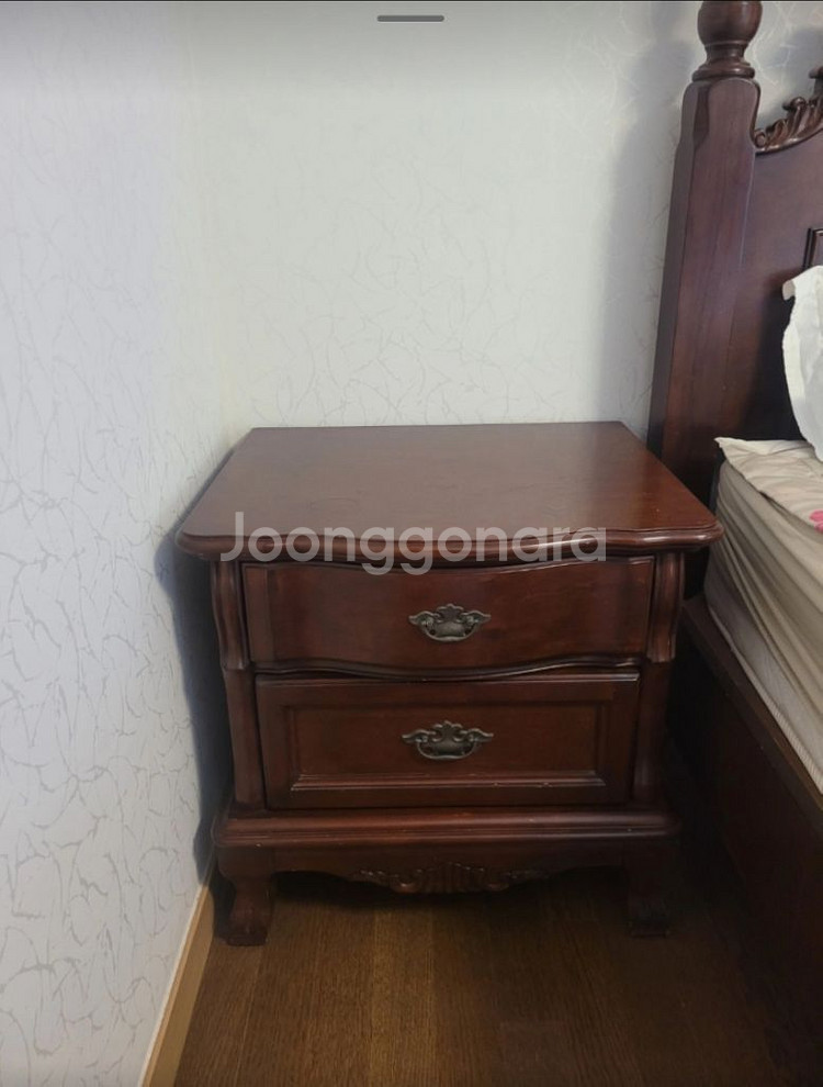 미라지가구 침대 풀셋트(침대+협탁+3단와이드콘솔서랍장화--2