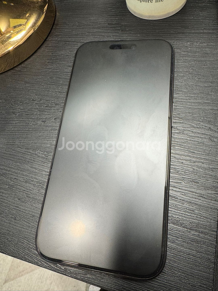 아이폰 15pro 256기가 블랙 새상품급 팝니다--2