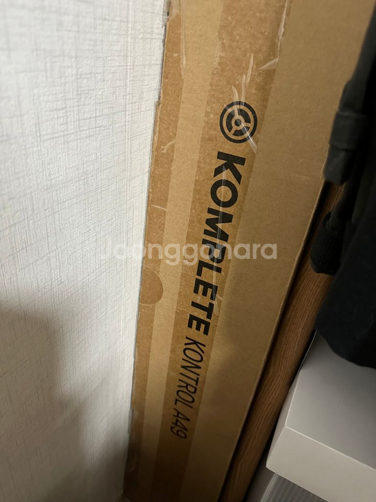 KOMPLETE KONTROL A49 박스풀--1