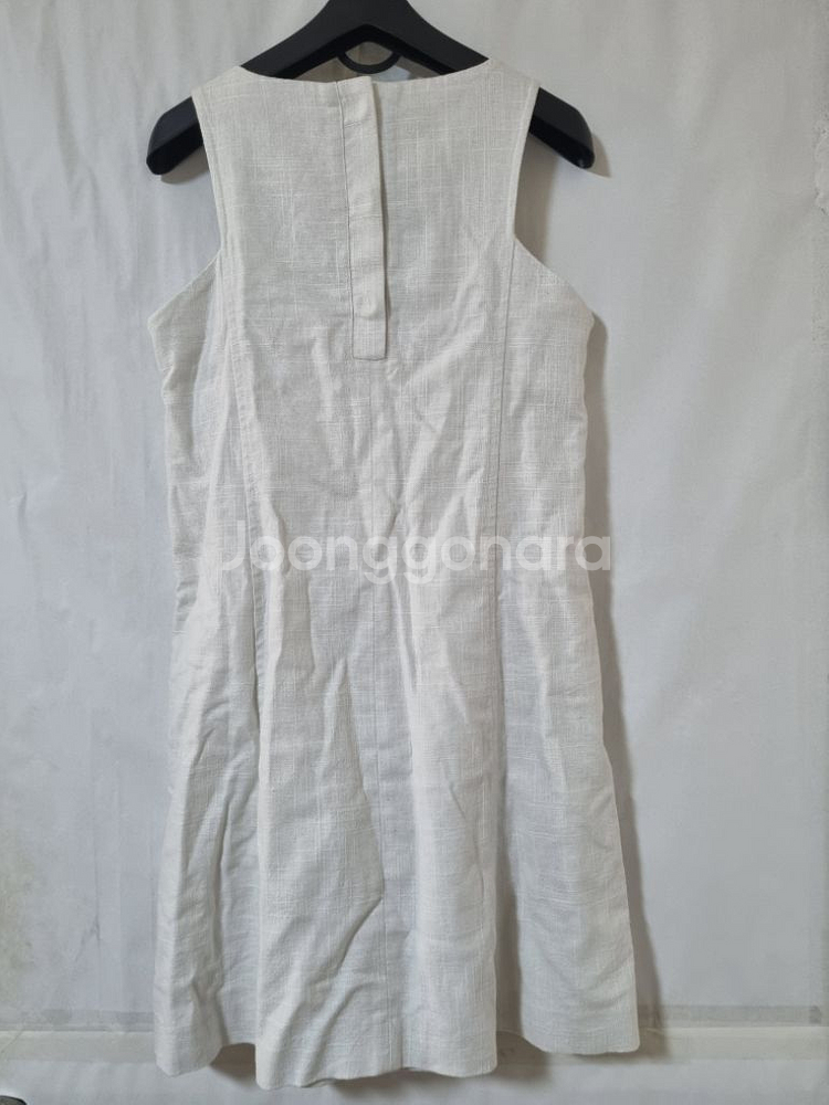자인페이우 린넨 민소매 원피스 아이보리--1