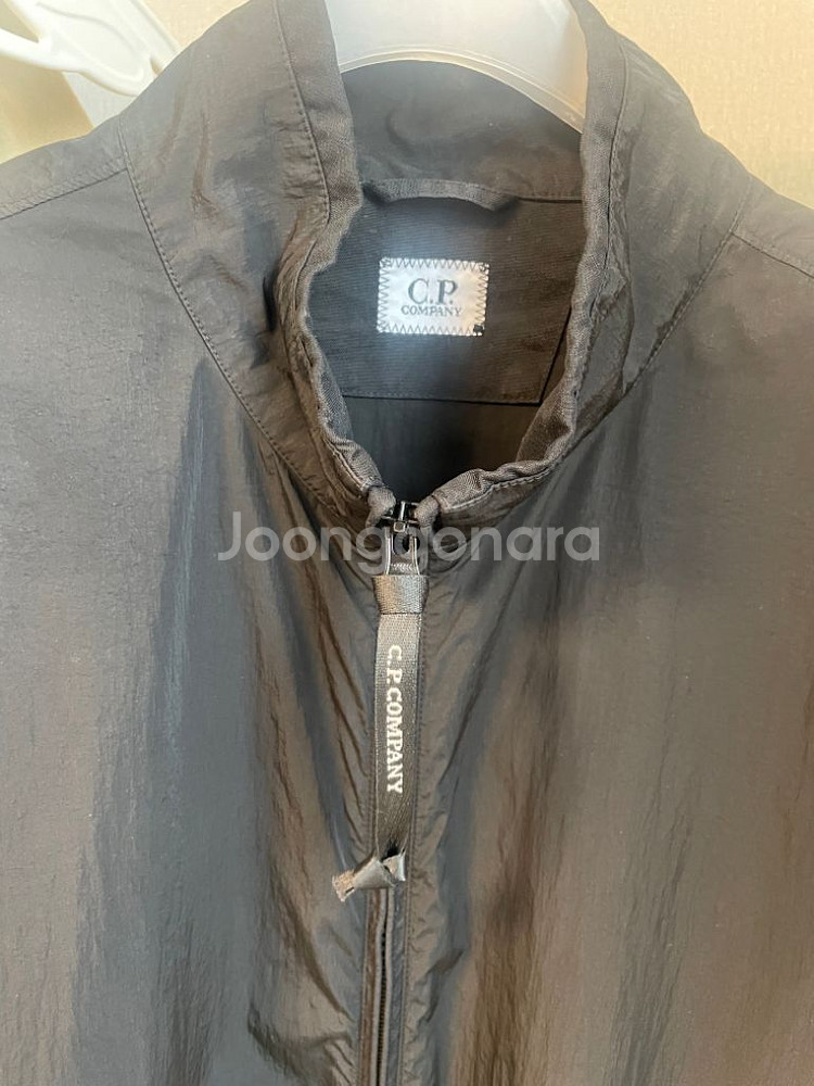 cp컴퍼니 크롬r자켓 (52사이즈)--2