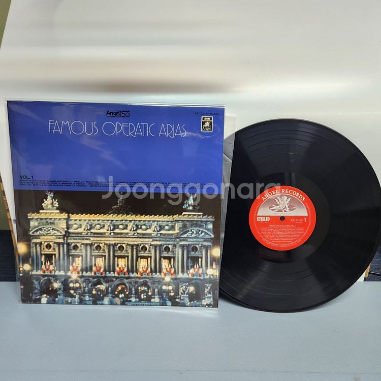FAMOUS OPERATIC ARIAS lp--1