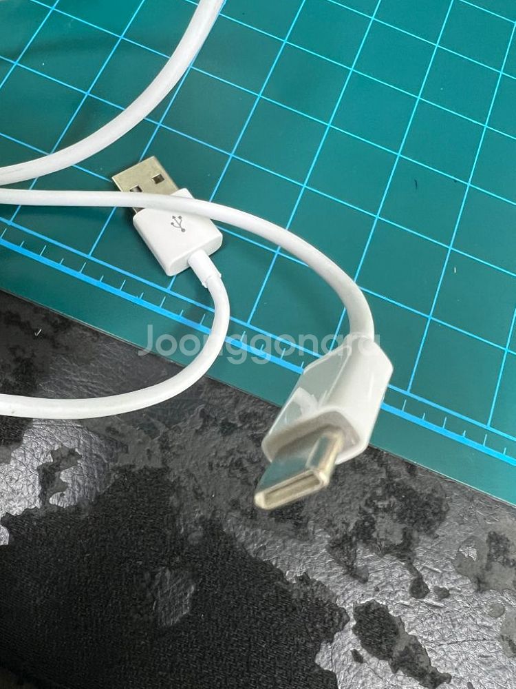 USB-USB C 타입 케이블-1m정도-새것--1