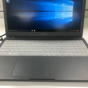 삼성노트북5 15인치 i5 상태 최상 NT550EAA