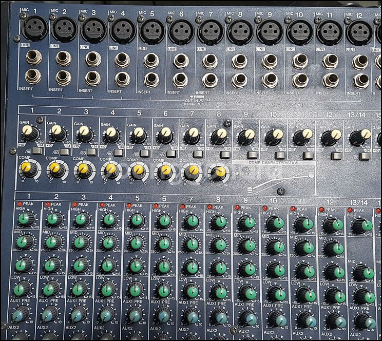야마하 MG206C 중고 음향 믹서--1