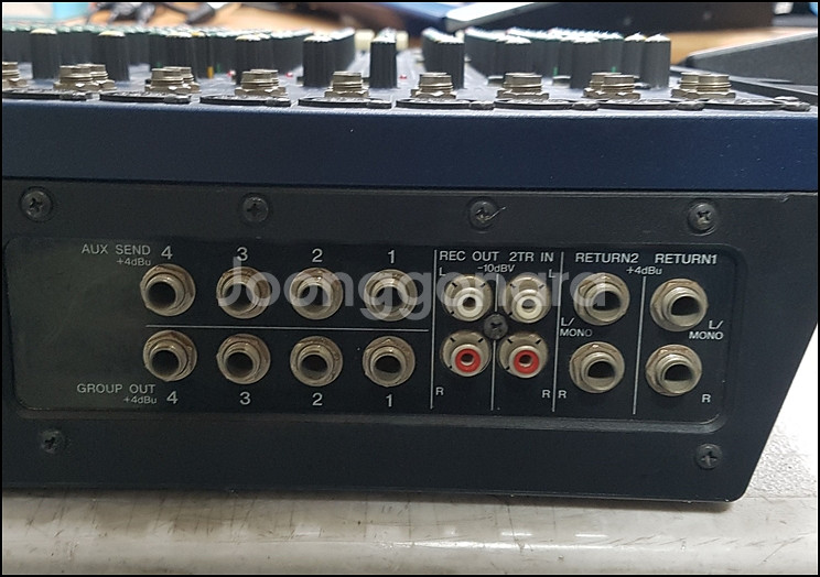 야마하 MG206C 중고 음향 믹서--6