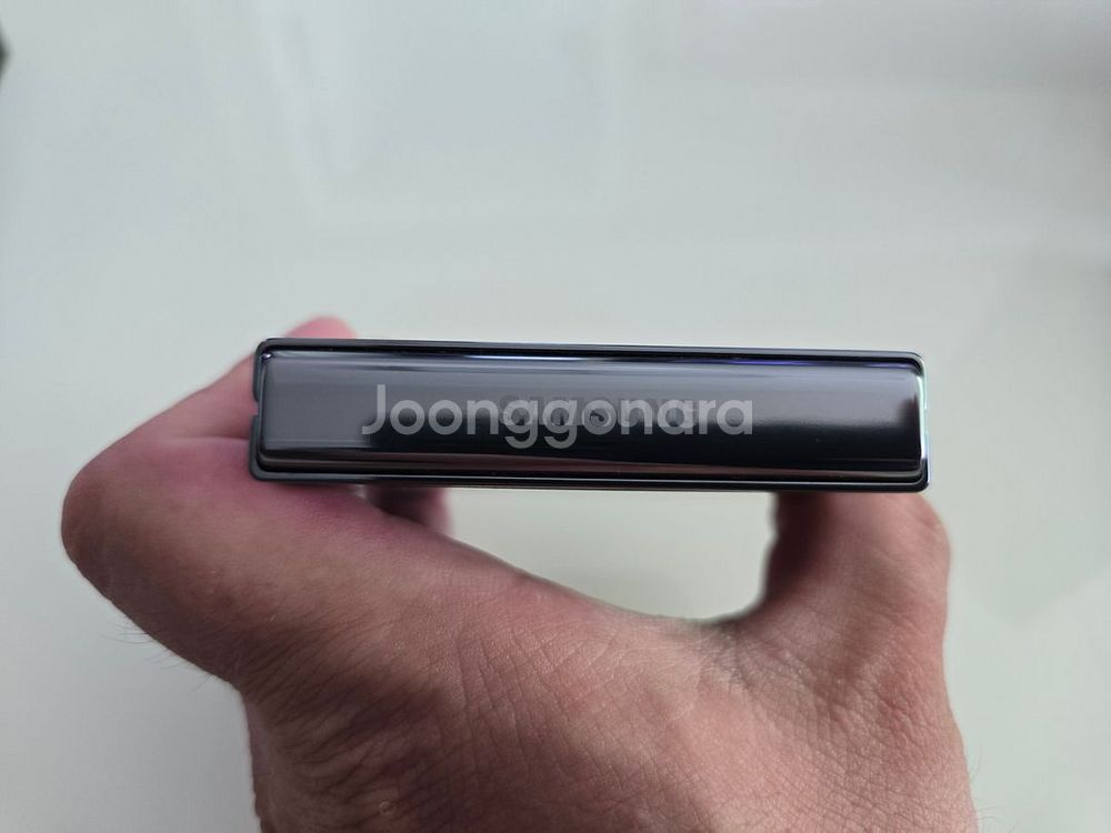 갤럭시Z플립5 자급제 512G 블랙 풀박스--6