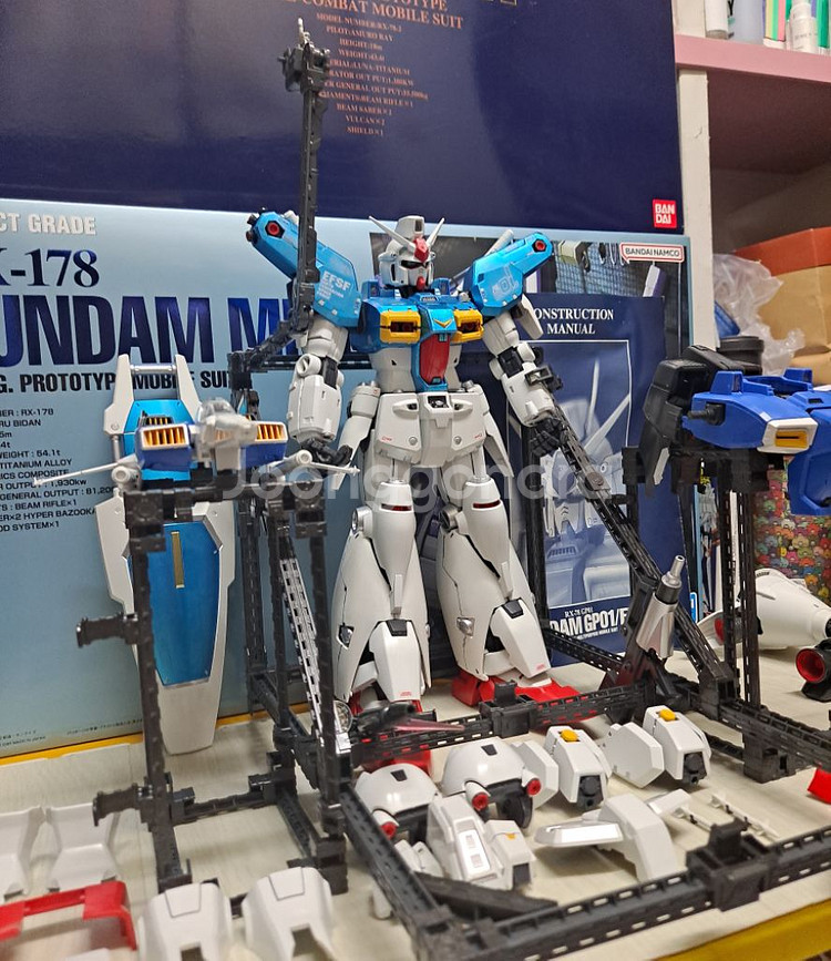 PG GP01 재피 풀버니언 건담 도색작!!!--5