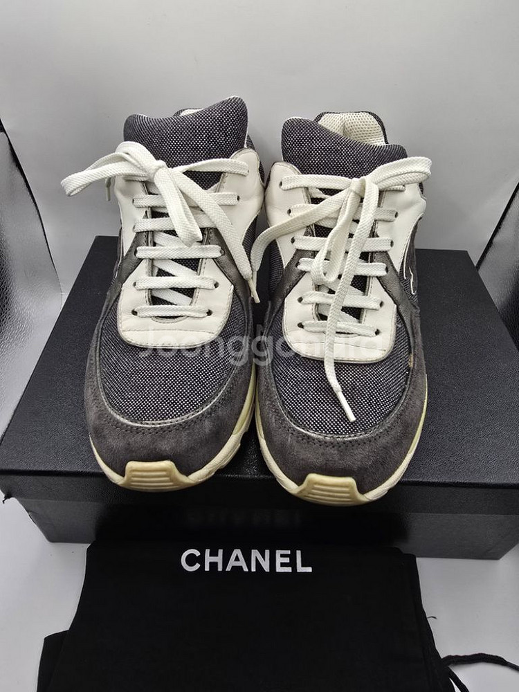 정품 샤넬스니커즈 운동화240 (37.5)--1